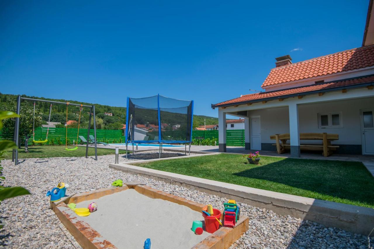 Holiday House Petra - Imotski - Makarska エクステリア 写真